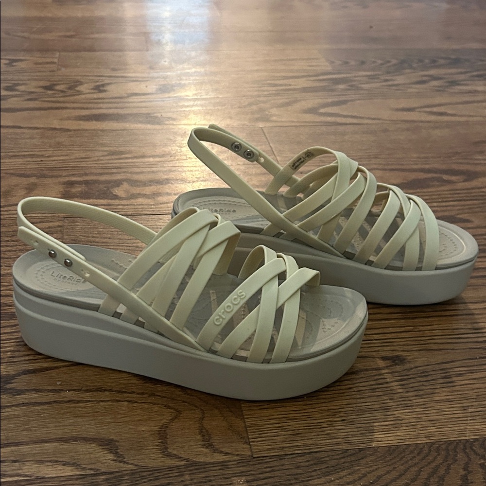 CROCS Women's Cream Strappy Platform Sandals
